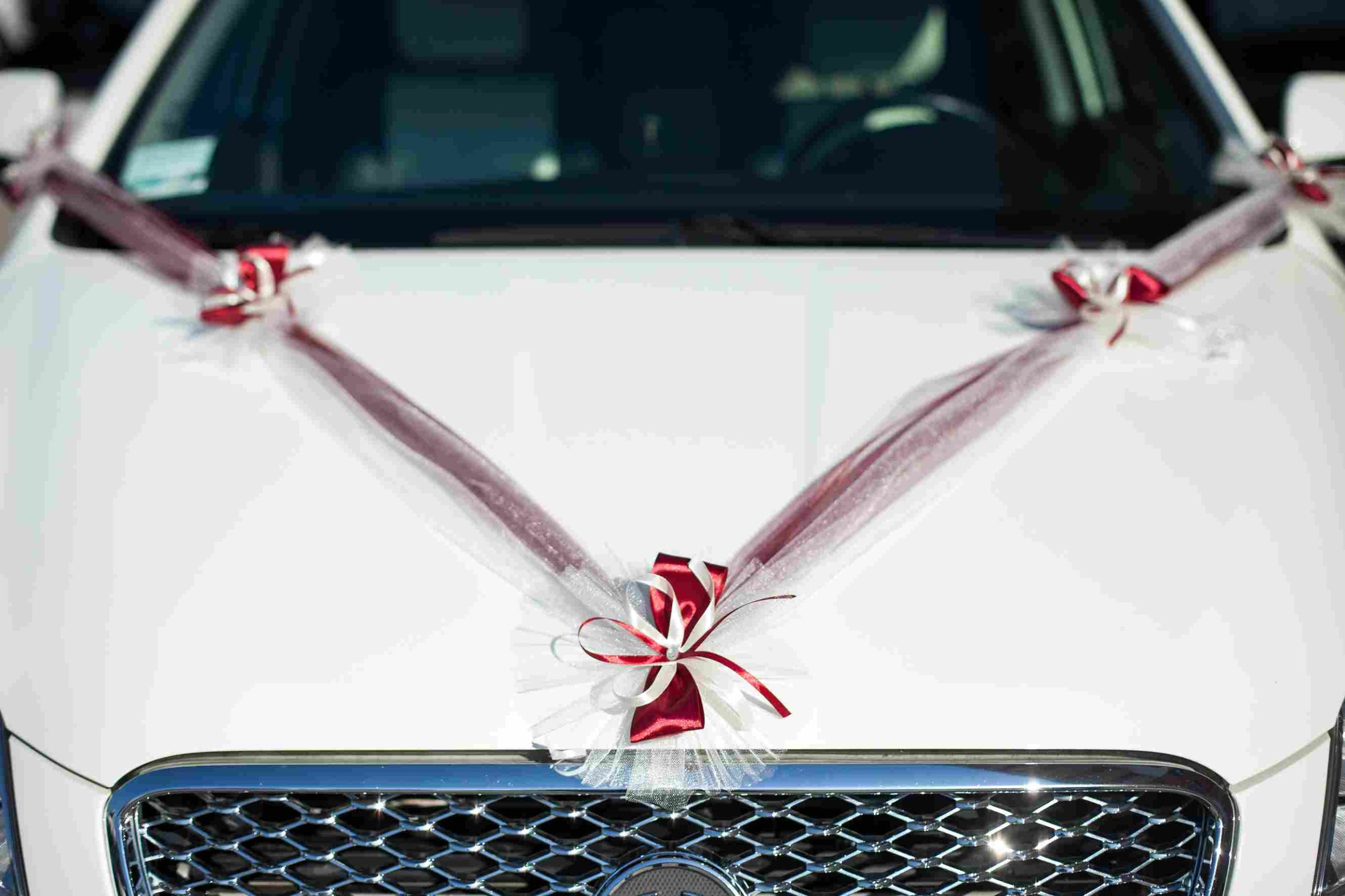 luxury-car-for-wedding-elevate-your-special-day